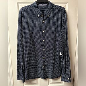 Mens X-Large Nautica  Long Sleeve Button Down Shirt